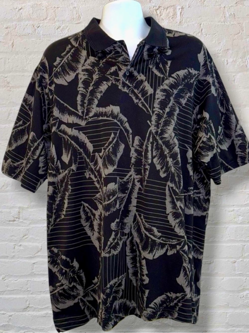 Cooke Street Hawaiian Islands Polo Men’s Size L | Black Tropical Leaf Print |